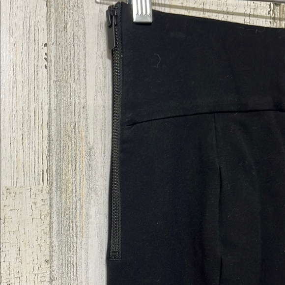 Good American Black Stretch Pants - Picture 7 of 14